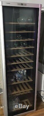 Bosch KSW30V80GB 120 Bottle Freestanding Wine Cooler Silver