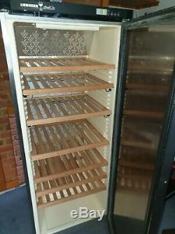 Liebherr Wine Cabinet Cooler Chiller Grand Cru Lockable Holds 162 Bottles