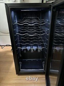 Sealey Baridi 12 Bottle Wine Fridge with Digital Touch Screen Controls & LED